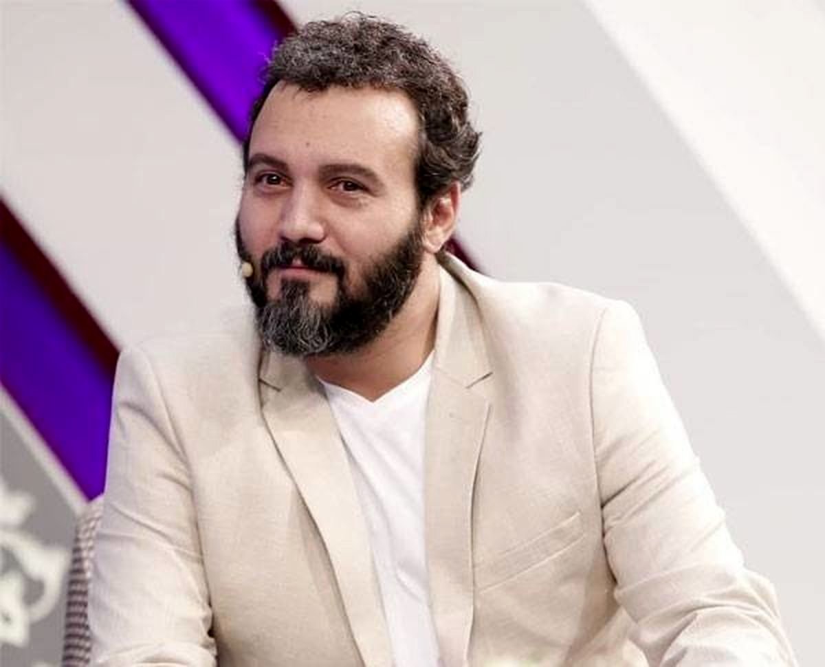 کراوات میلیاردی کامبیز دیرباز/ تصاویر کامبیز دیرباز با همسر و فرزندش