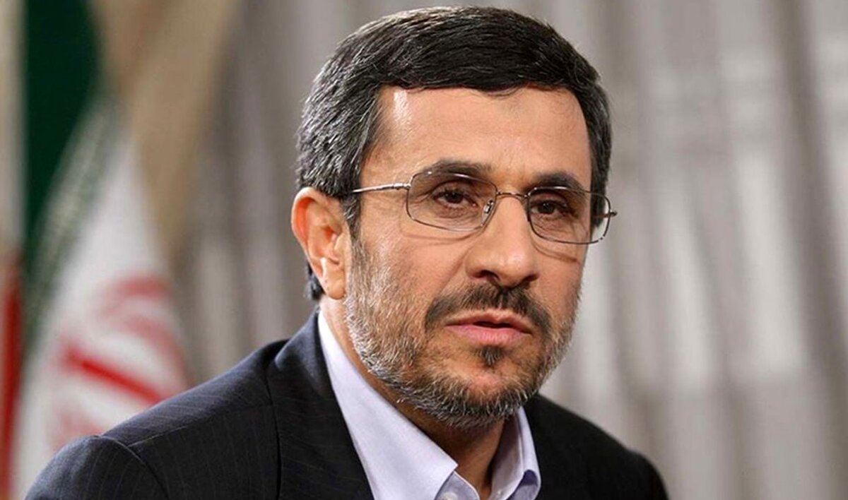 احمدی‌نژاد تلاش می‌کرد خود را یک رهبر جهانی معرفی کند