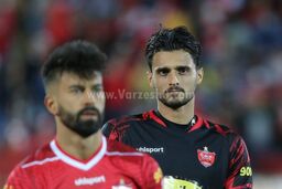 گوهری: برای اشتباه کردن لک چوب خط نمی‌اندازم