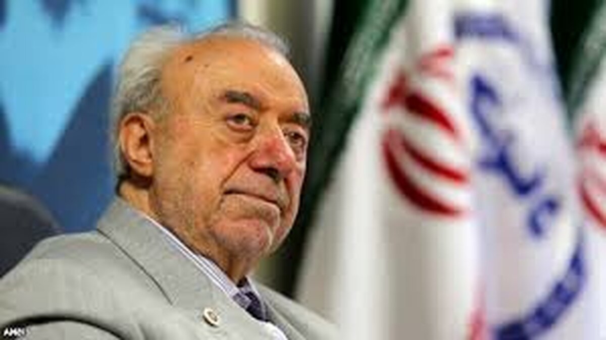 عسگراولادی: دلار 4200 تومانی وجود ندارد/ واردکنندگان برای تامین ارز گرفتارند/ هنوز مشکلات ارزی حل نشده است