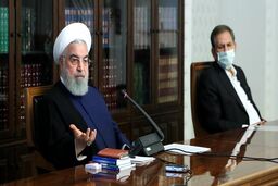روحانی: سهام شرکت‌ها و بنگاه‌های بزرگ در بورس عرضه شود