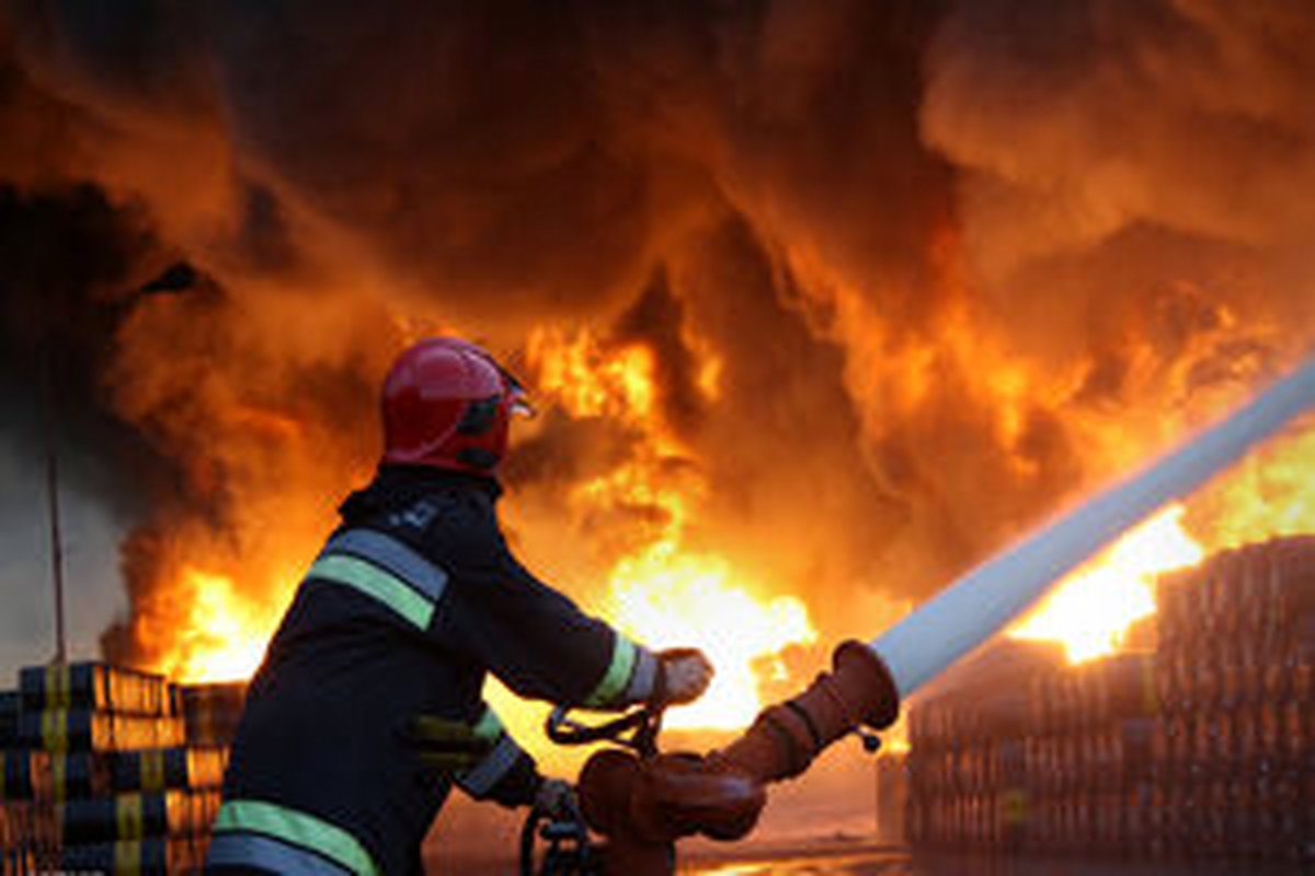 علت آتشسوزی در مقر نظامی غرب کشور چه بود؟