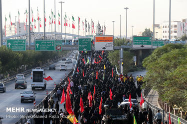 راهپیمایی جاماندگان اربعین در تهران