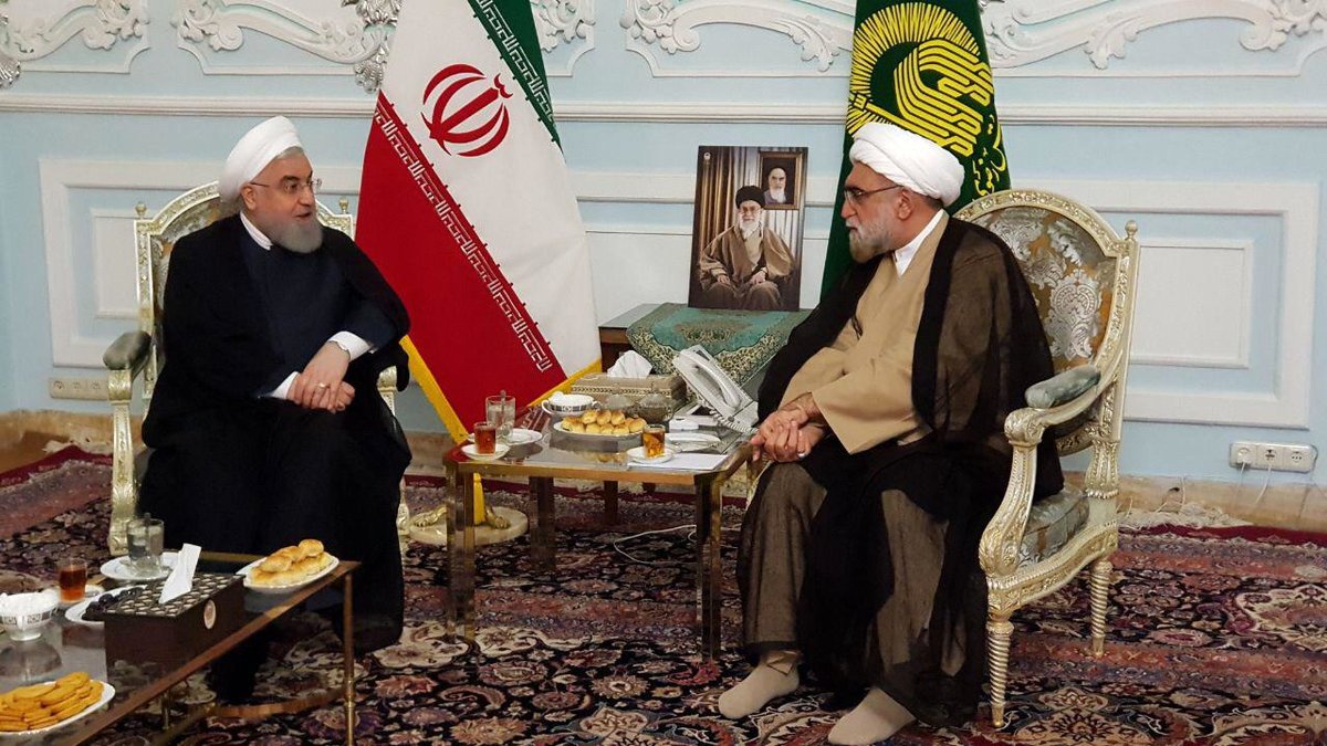 روحانی به تولیت آستان قدس رضوی چه وعدهای داد؟