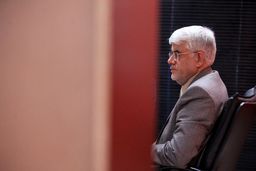 اخراج عارف از زمین بازی اصلاحات

