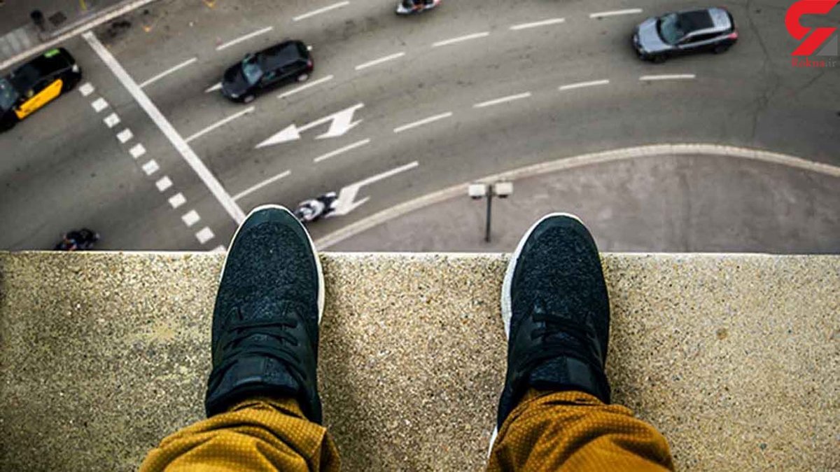 پدر سنگدل زنش را کتک زد سارینا 16 ساله خودکشی کرد / در کرج رخ داد