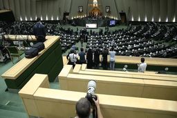 اعلام وصول چهار سوال از وزرای دولت