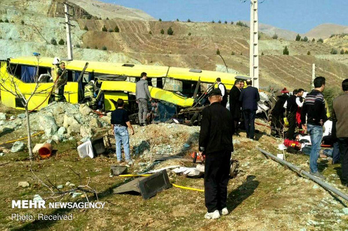 وزیر علوم سانحه درگذشت دانشجویان دانشگاه آزاد را تسلیت گفت