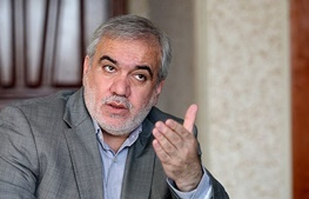 فتح‌الله‌زاده: افتخاری عنان کار را از دست داده است/ خودشان را علامه دهر می‌دانند/ تیام و جپاروف هم برگردند باز تیم جمع نمی‌شود