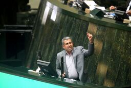 نطق رئیس کمیسیون اقتصادی مجلس در حمایت از وزیر پیشنهادی اقتصاد