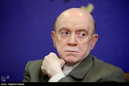 ماجرای عذرخواهی عمومی "استاد پرورش" از یک مدیر/ مشی اصیل انقلابی ویژگی بارز "پرورش" بود