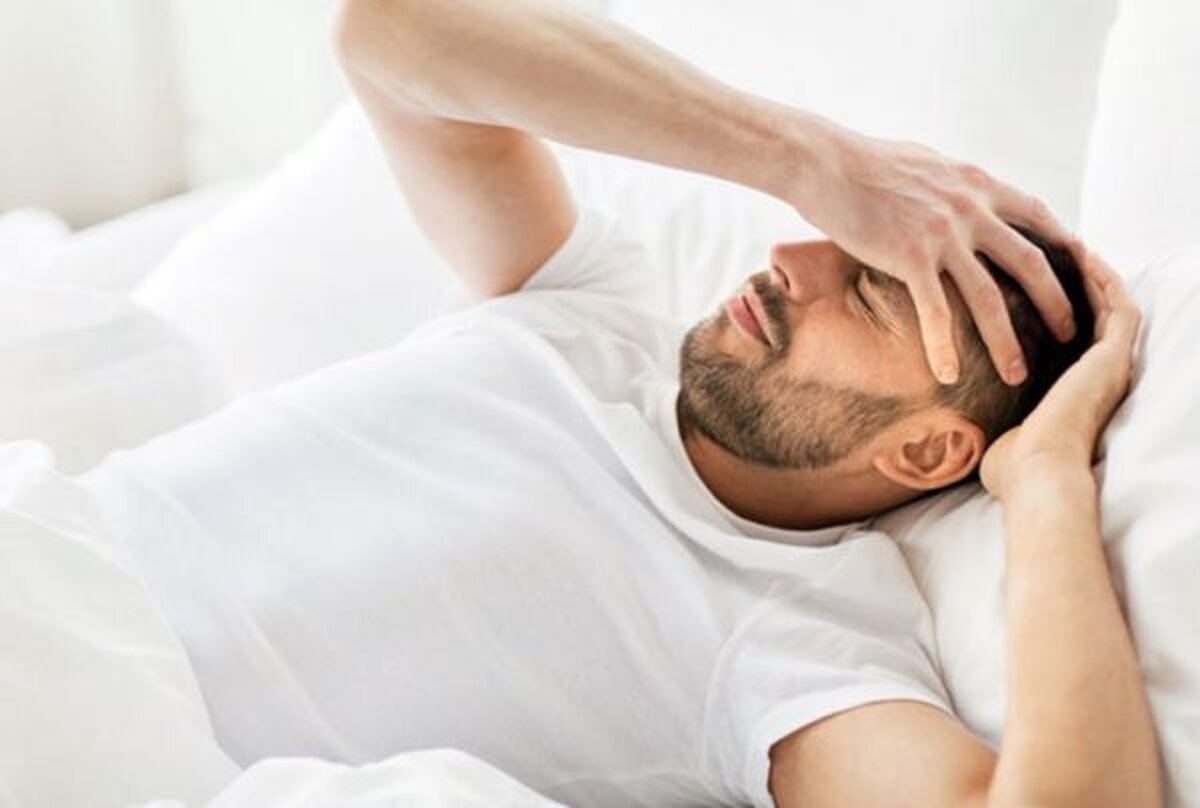 دلیل حرف زدن در خواب و راه حل موثر برای آن