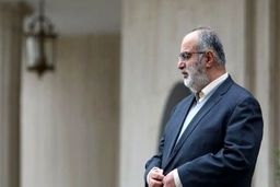 ارزش ظریف را ترامپ و نتانیاهو میداند نه رسایی و کوچک زاده