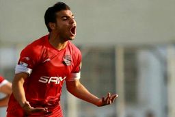 دوری ۴ ماهه مهاجم باتجربه سرخ‌ها از میادین