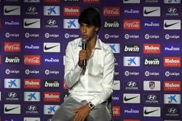 مرا با کریستین رونالدو مقایسه نکنید