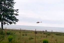 پرواز پرشمار هلی کوپترها در آسمان رامسر به نوشهر + علت