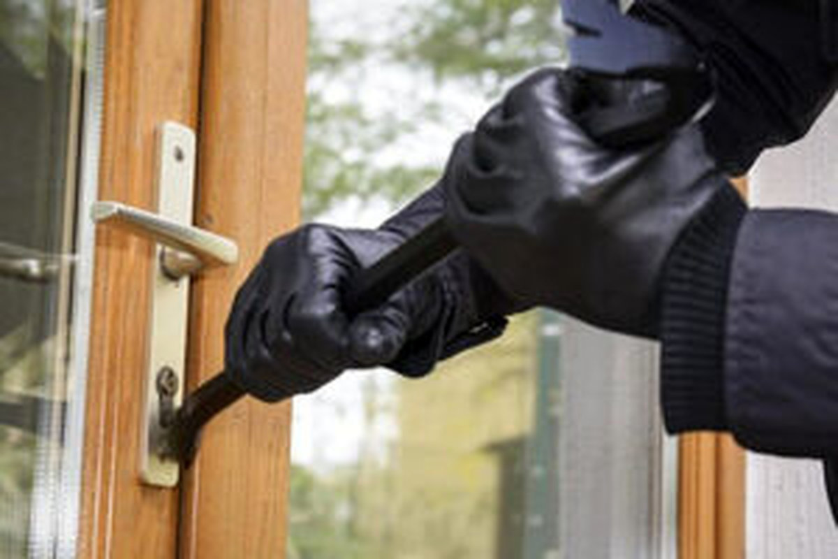 حمله ۶ مرد نقابدار با قمه به ویلایی در کردان